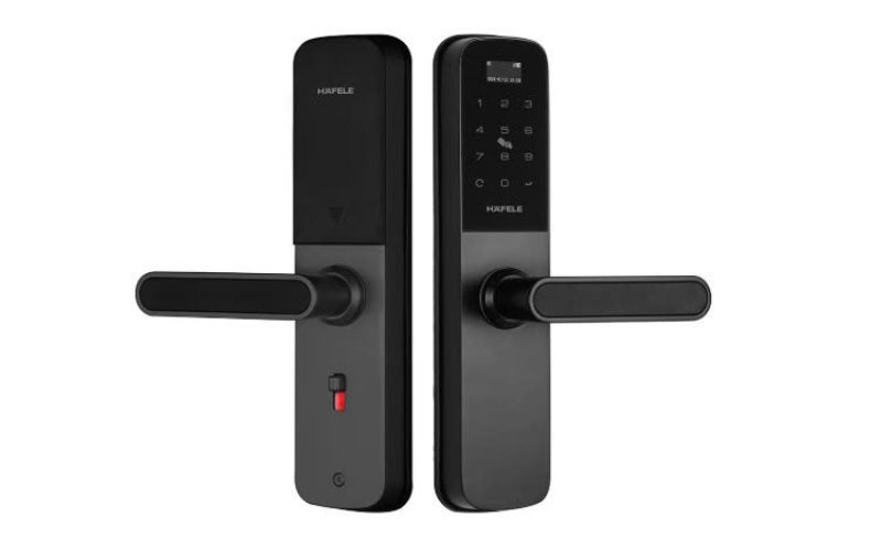 lắp khóa cửa điện tử cho homestay